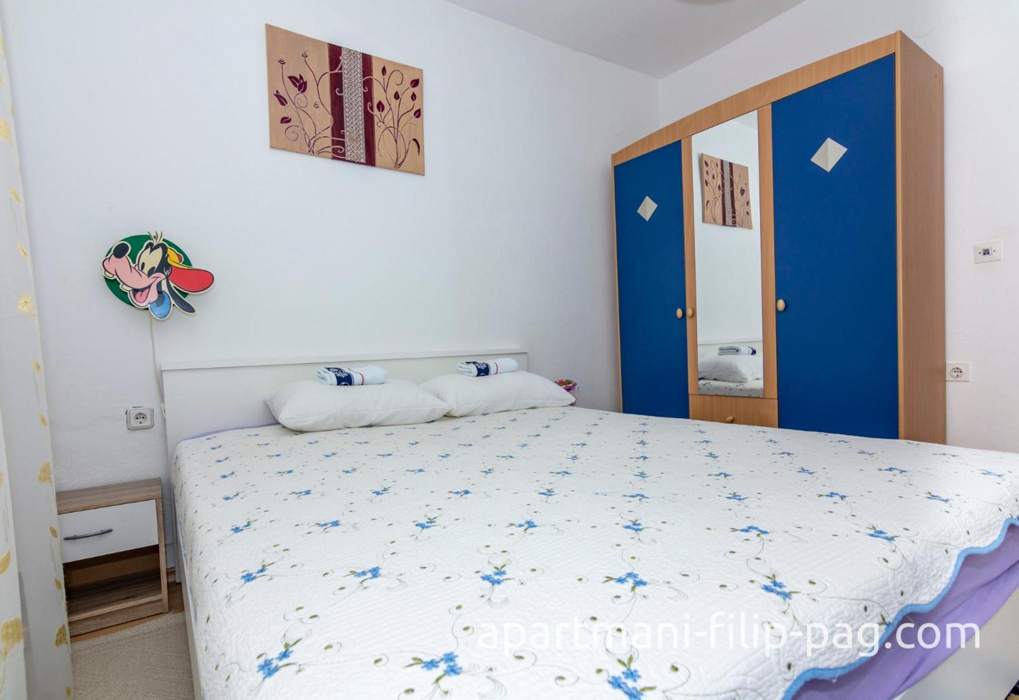 Apartmani Filip Паг Екстериор снимка